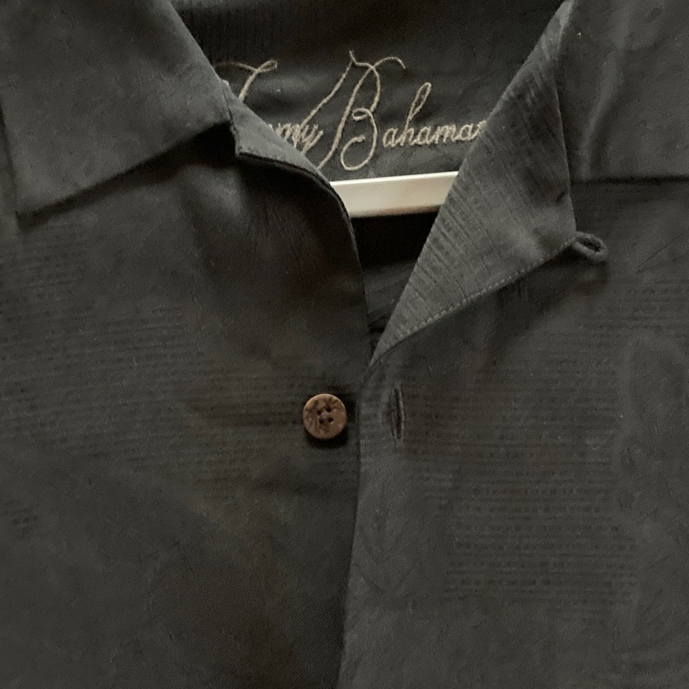 Tommy Bahama Silk Camp Shirt in Black - Picture 12 of 13